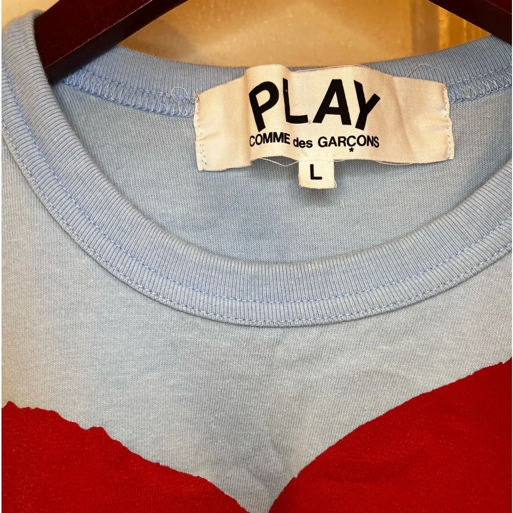 Comme des Garçons PLAY
Play Heart T-Shirt - Picture 2 of 3